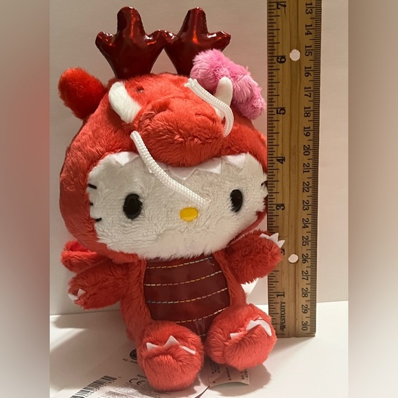 Hello Kitty 2024 Chinese New Year of the Dragon Plush - Picture 7 of 8